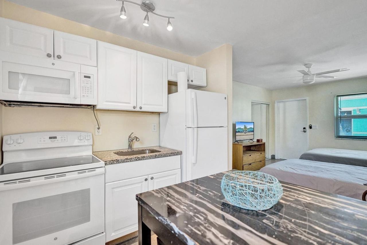 Downtown Hollywood Holiday Retreat Dania Beach Apartman Kültér fotó